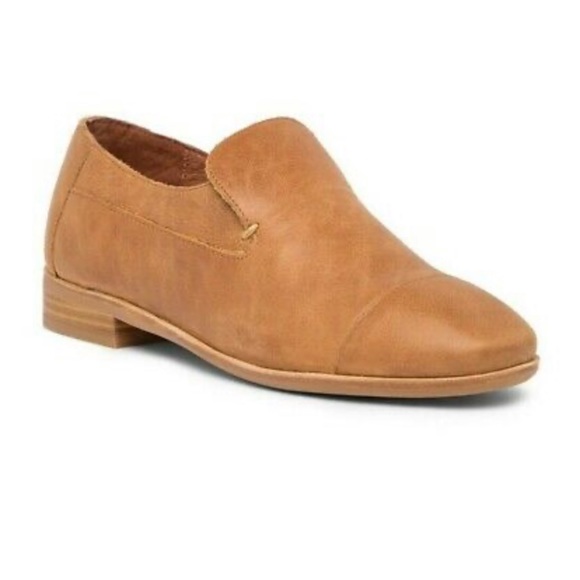 Women’s Jeffrey Campbell Barkley 2 Cap Toe Loafer - Picture 1 of 6